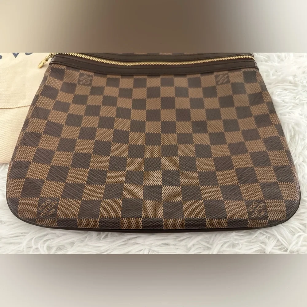 Authentic Louis Vuitton Damier Ebene DE Pochette Bosphore Crossbody Bag Rare HTF